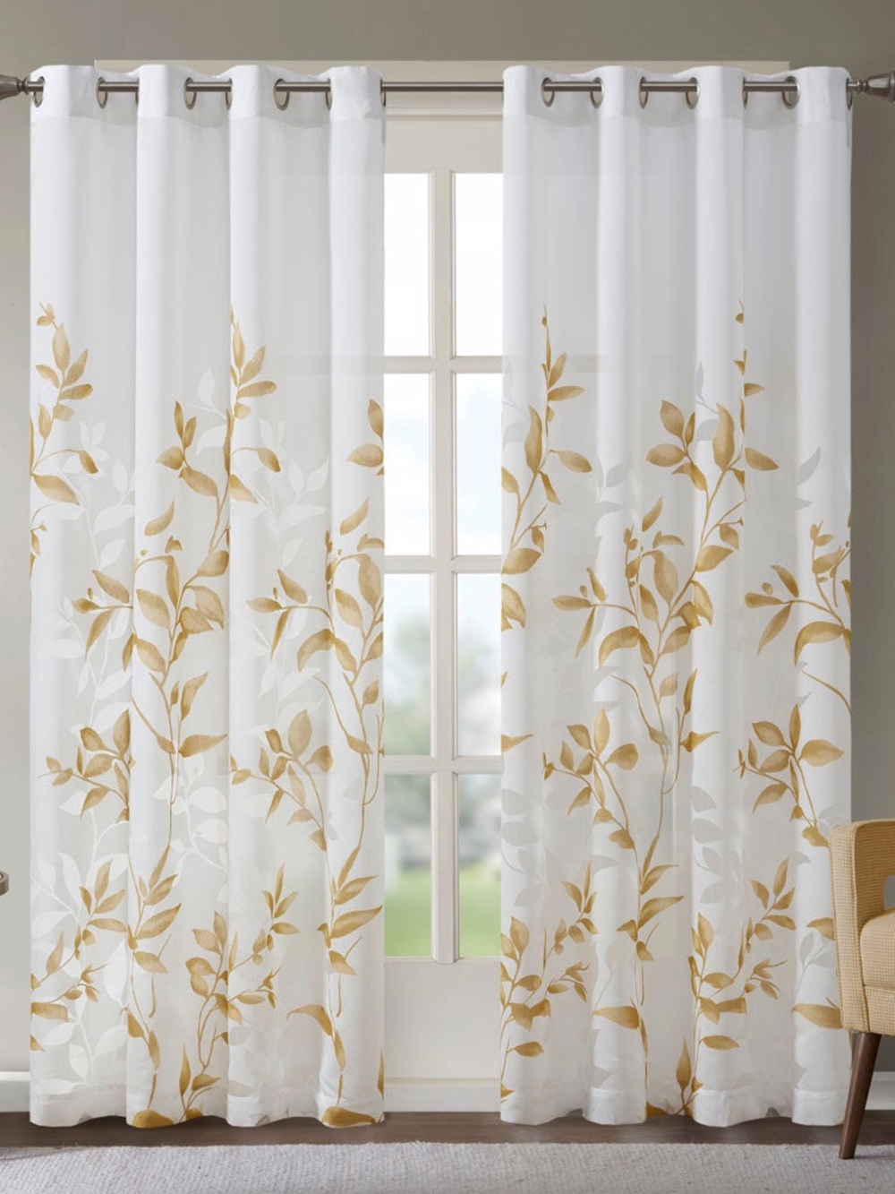 MADISON PARK Cecily Burnout floral Printed Curtain Panel 50x95 White/Yellow ONE
